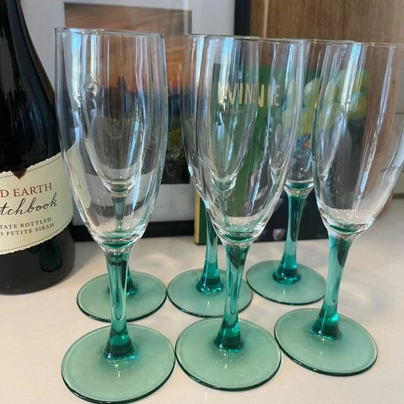 Set of 6 Luminarc Vintage Turquoise Stem Champagne Flutes – 7.75” Tall, 6 oz - Picture 4 of 5